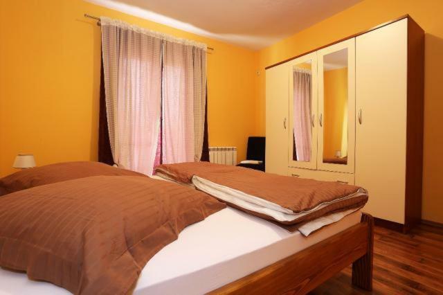 Apartmani Lili Sukošan Zewnętrze zdjęcie