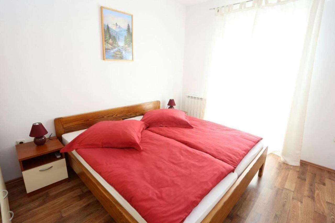 Apartmani Lili Sukošan Zewnętrze zdjęcie