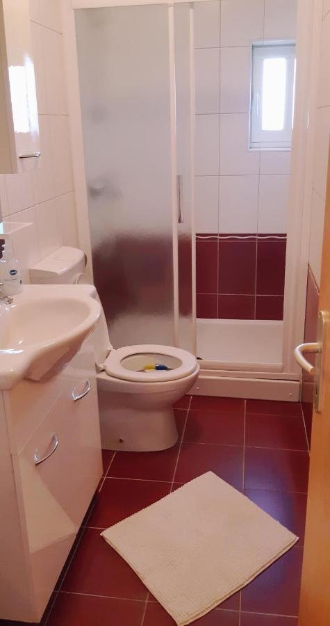 Apartmani Lili Sukošan Zewnętrze zdjęcie
