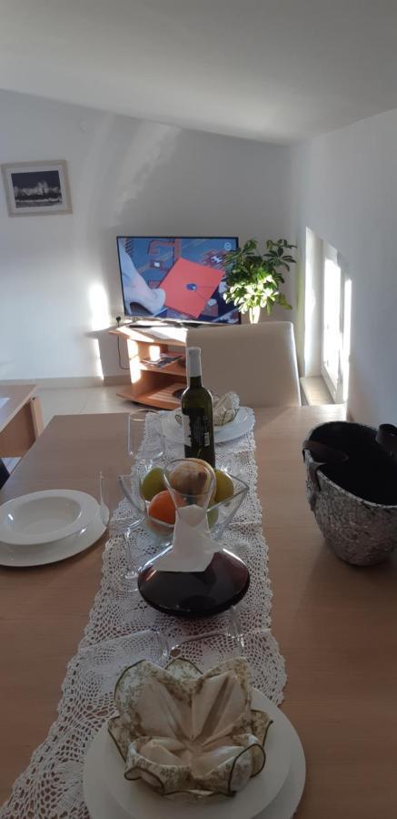 Apartmani Lili Sukošan Zewnętrze zdjęcie